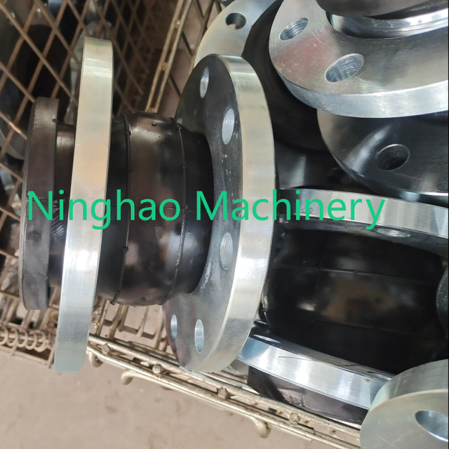 Galvanized Flanged Single Ball Rubber Expansion Joint for Vibration Absorption