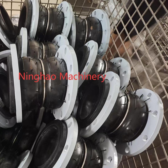 ANSI Flanged Double Rubber Flexible Joint Pipe Connector