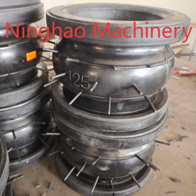 SS316 Flanged Single Ball Rubber Compensator for Pipelines Connection