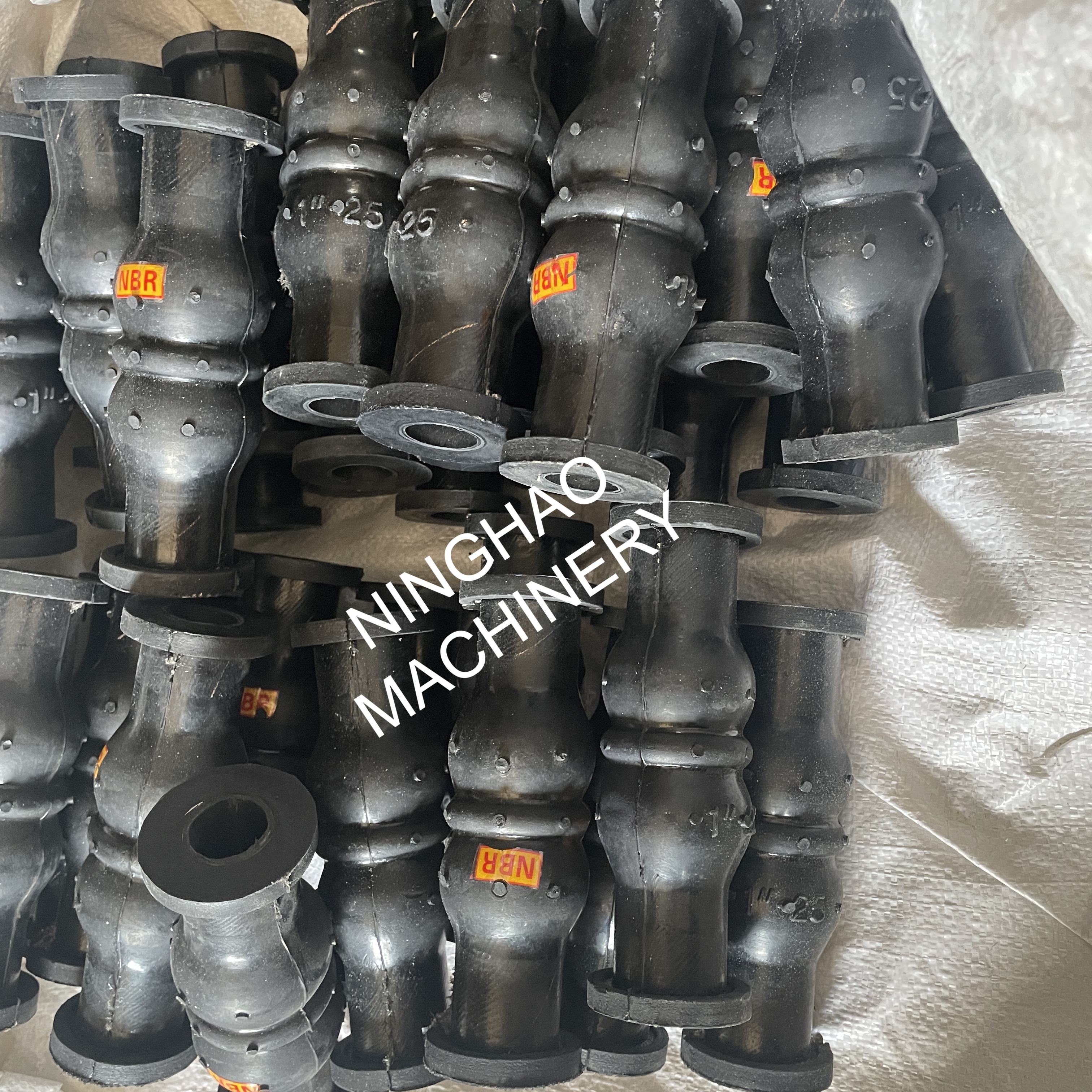 DN 65 Threaded Connection Pipe Joint Tthermal Expansion Compensator